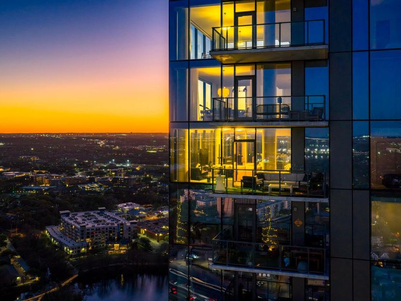44 East Ave 2610, Austin TX 78701