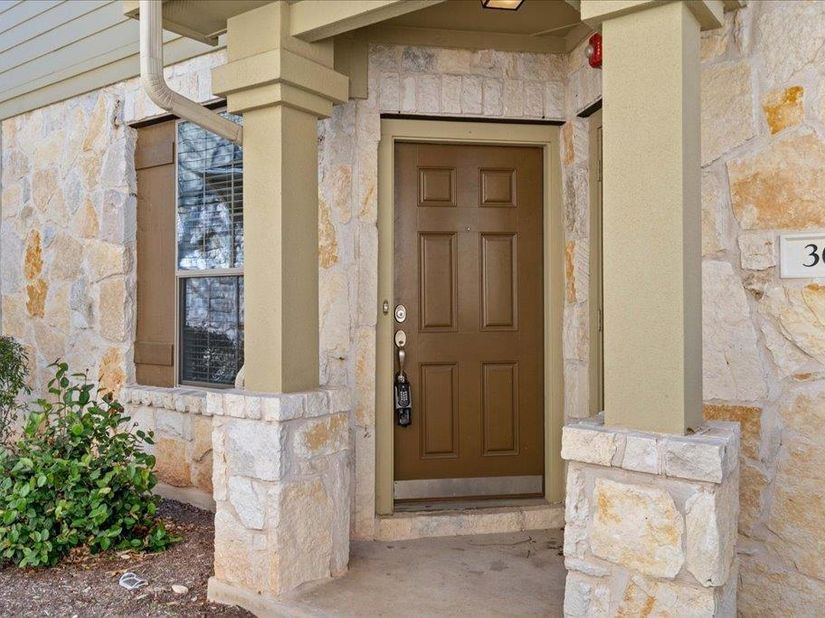 14815 Avery Ranch BLVD 302, Austin TX 78717
