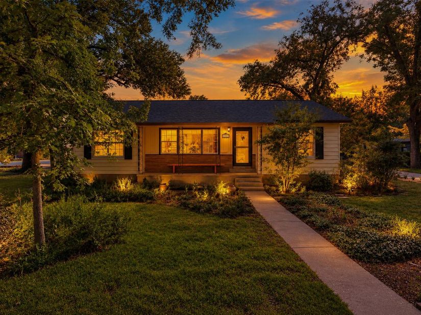 6005 Shoalwood Ave, Austin TX 78757