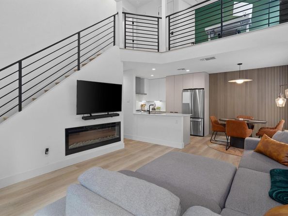 1901 Albury CV D, Austin TX 78758