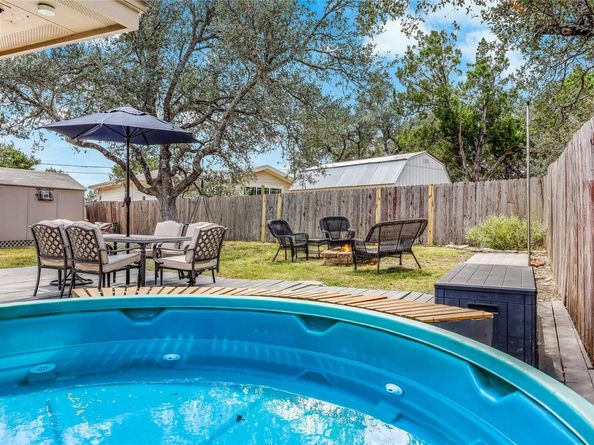 8313 Timber TRL, Lago Vista TX 78645