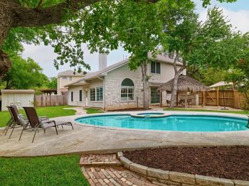 3852 Newland CT
