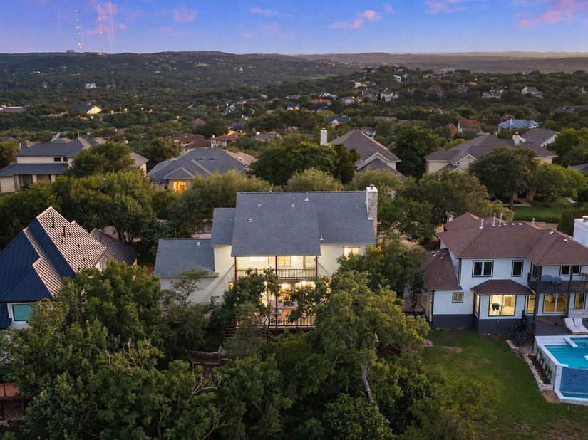6213 Edwards Mountain CV, Austin TX 78731