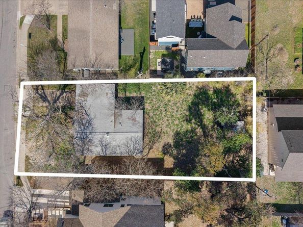 8017 Lazy LN, Austin TX 78757