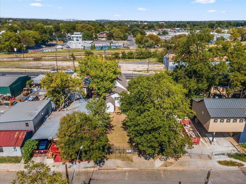 2606 Santa Rosa ST, Austin TX 78702