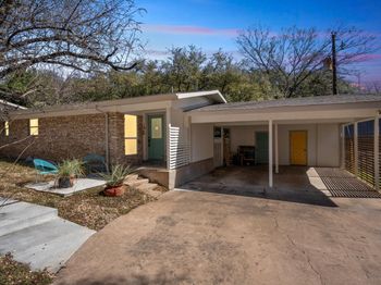 3303 Doolin DR