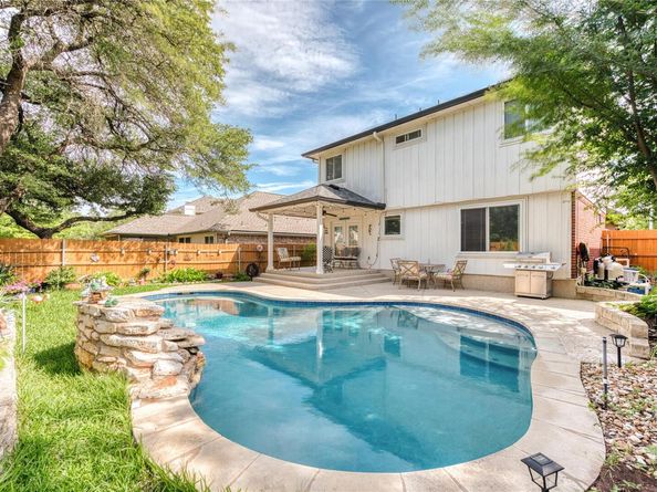 8325 Osborne DR, Austin TX 78729