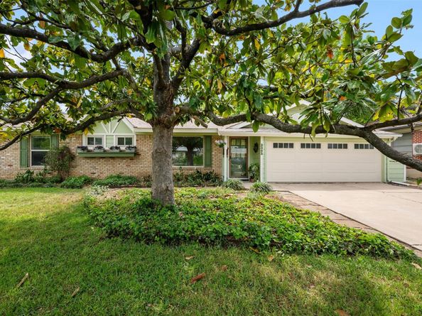 3303 Stardust DR, Austin TX 78757
