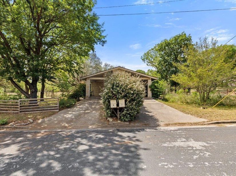 1701 Stanley Ave, Austin TX 78745