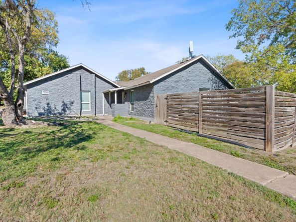 1906 Valley Hill CIR, Austin TX 78741