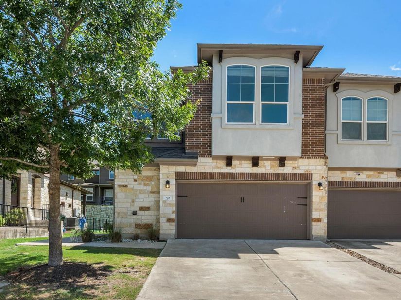 205 Homily DR, Pflugerville TX 78660