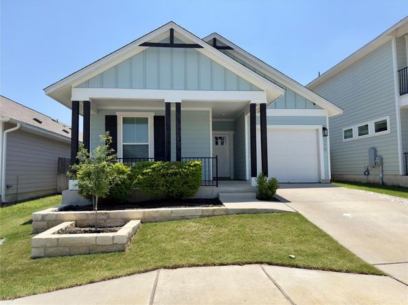 316 E Broade ST, Leander TX 78641