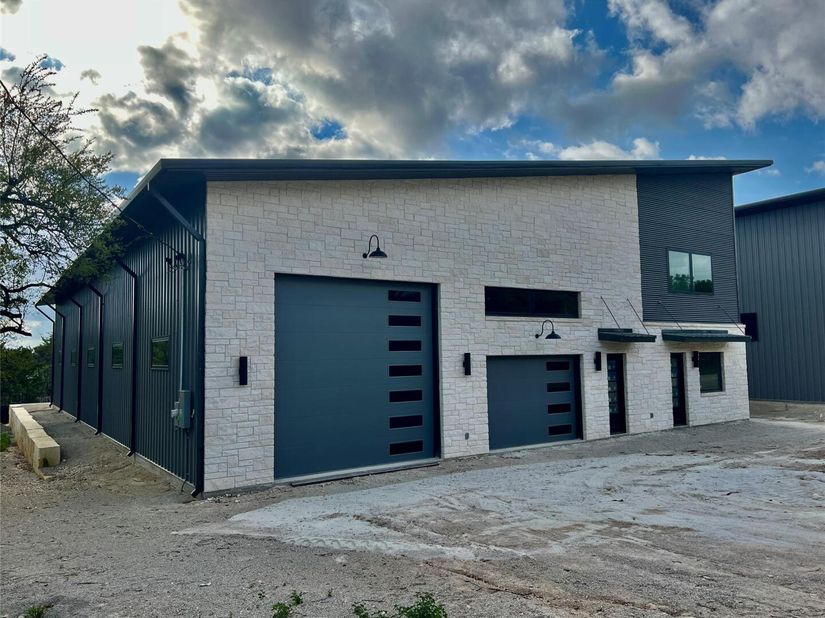 2203 Pyramid Dr, Austin TX 78734
