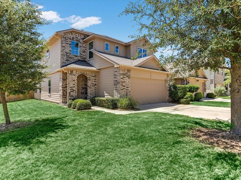 2027 Langdale LN, Austin TX 78754