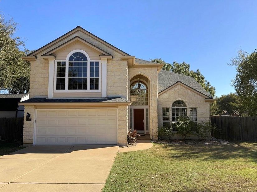 2516 Stenson DR, Cedar Park TX 78613