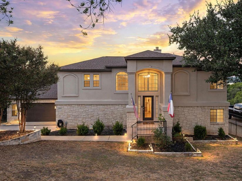21007 Deede DR, Lago Vista TX 78645