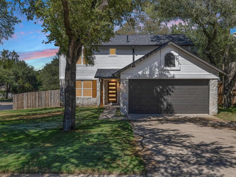 7020 Riverton DR, Austin TX 78729