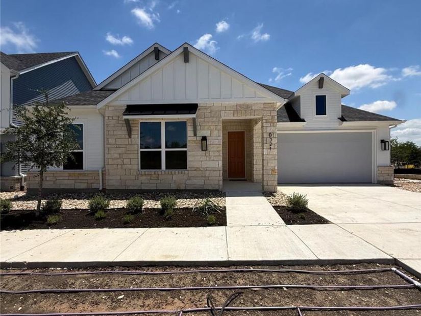 6312 McMurtry ST, Austin TX 78747