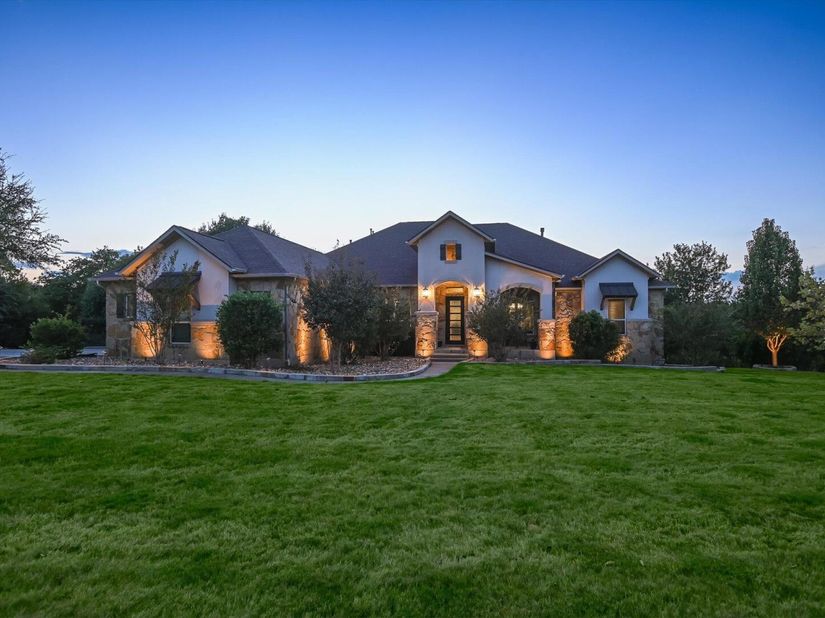 3705 Juniper Rim RD, Leander TX 78641