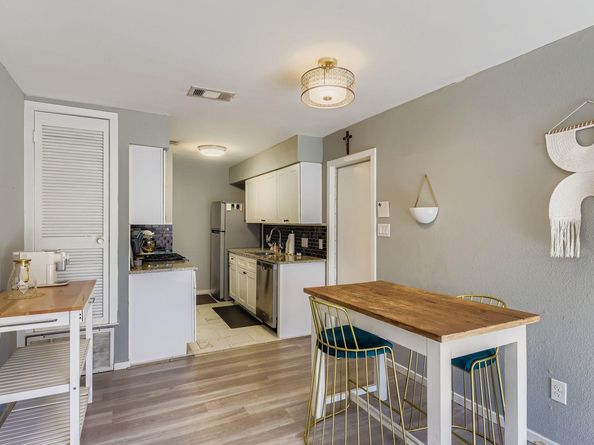 5922 Little Creek TRL, Austin TX 78744