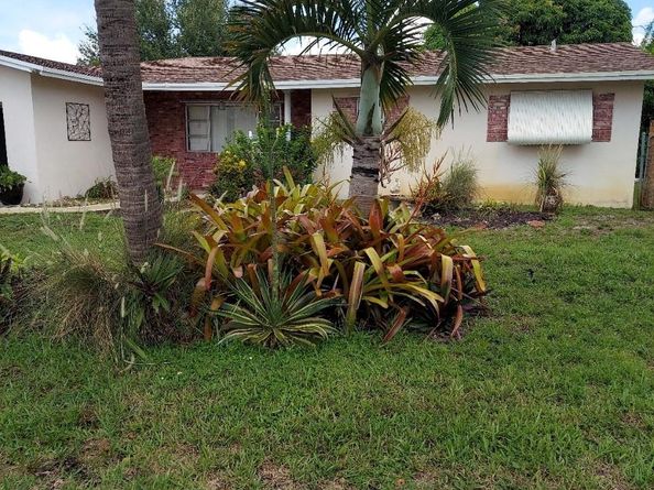 1011 NW 45th Ct, Fort Lauderdale FL 33309