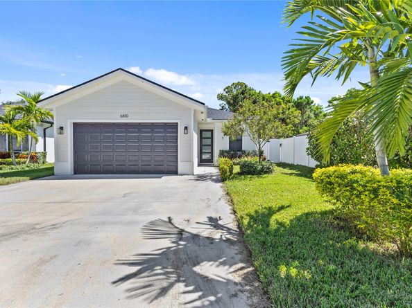 6810 Church Street, Jupiter FL 33458