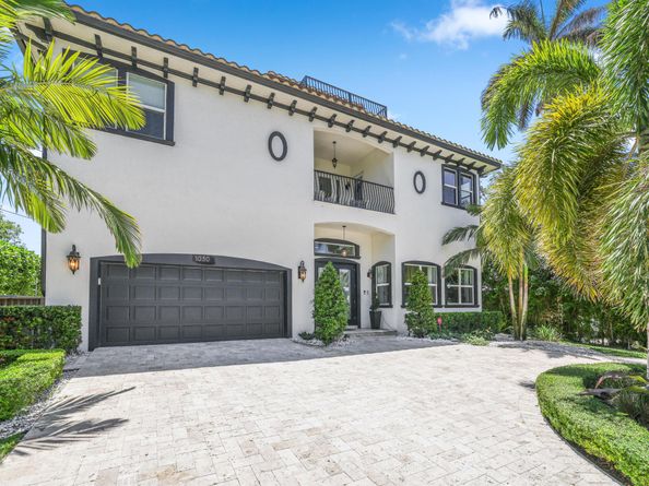 1030 Rhodes Villa Avenue, Delray Beach FL 33483