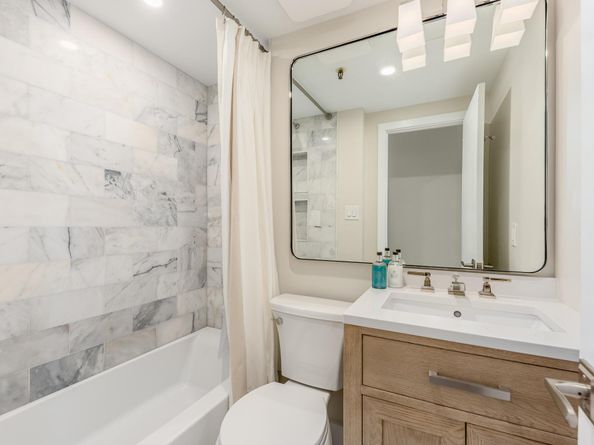 235 Sunrise Avenue 2211, Palm Beach FL 33480