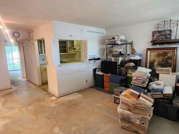 350 Farnham Q, Deerfield Beach FL 33442