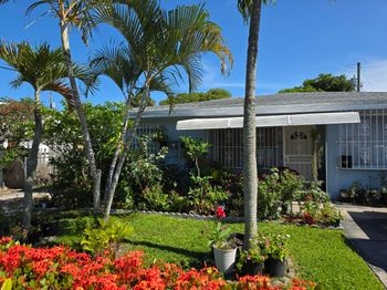 528 49th Street