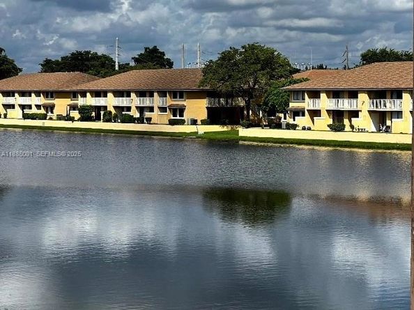 415 NW 210th Street 206, Miami Gardens FL 33169