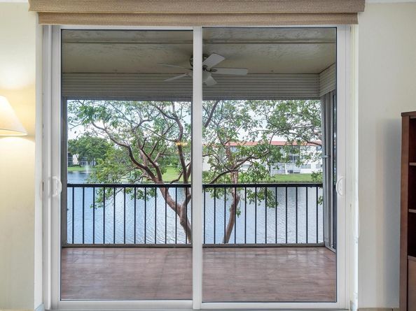 8971 S Hollybrook Blvd 209, Pembroke Pines FL 33025