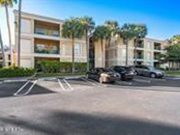 833 Riverside Drive 835, Coral Springs FL 33071