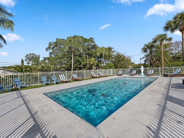 909 N A Street, Lake Worth Beach FL 33460