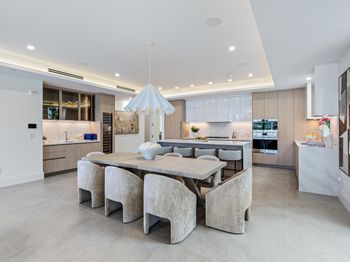 87 Isle Of Venice Drive