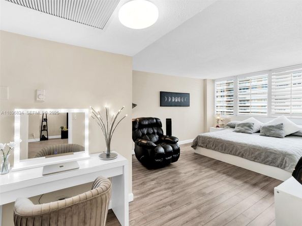 Undisclosed Address #A11896824, Hallandale Beach FL 33009