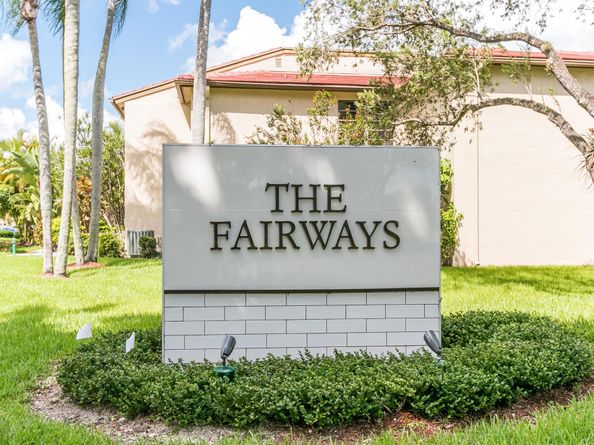 8535 Casa Del Lago 37e, Boca Raton FL 33433