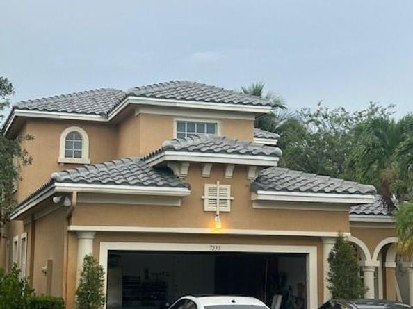 7233 NW 116th Way, Parkland FL 33076