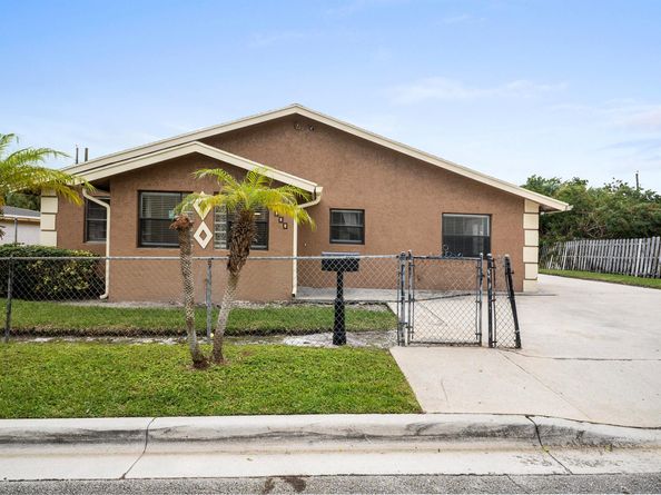 1233 W 32nd Street, Riviera Beach FL 33404
