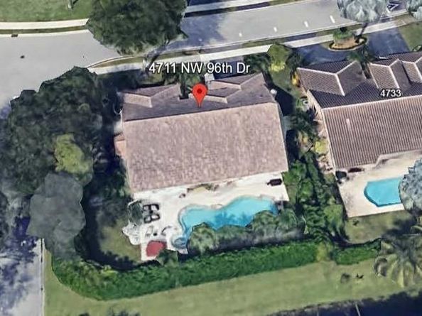 4711 NW 96th Dr, Coral Springs FL 33076