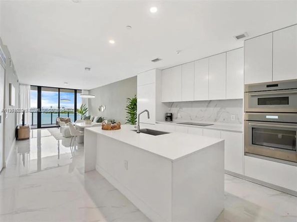 700 NE 24th Street 606, Miami FL 33137