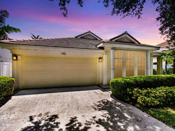 1142 Canoe Point, Delray Beach FL 33444