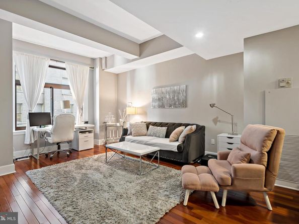 1500 Chestnut Street 10E, Philadelphia PA 19102