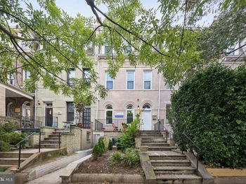 2708 Ontario Road NW