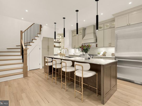 1249 4TH Street NW, Washington DC 20001