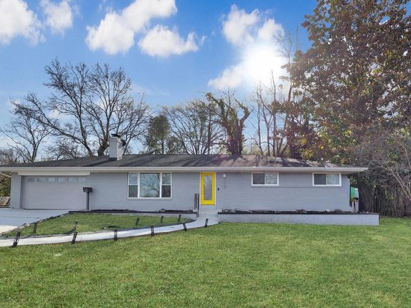 1001 Woods Place, Alexandria VA 22302