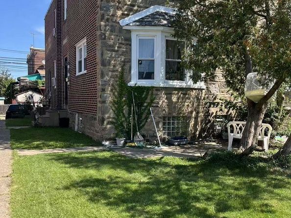 1141 Gilham Street, Philadelphia PA 19111