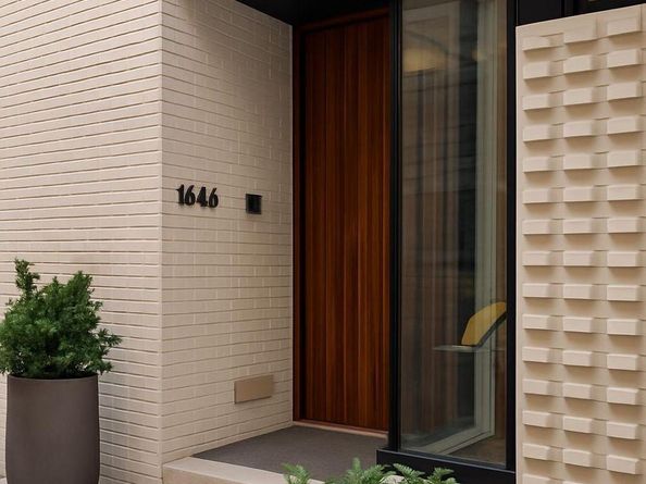 1646 Carlton Street, Philadelphia PA 19103