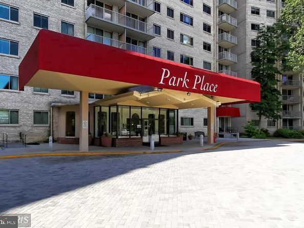 2500 N Van Dorn Street 1118, Alexandria VA 22302