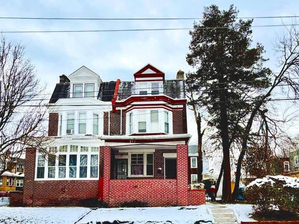 1016 W Duncannon Avenue, Philadelphia PA 19141